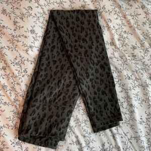 Old Navy Tall Elevate cheetah print leggings